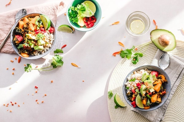 Vegetable salad in bowls