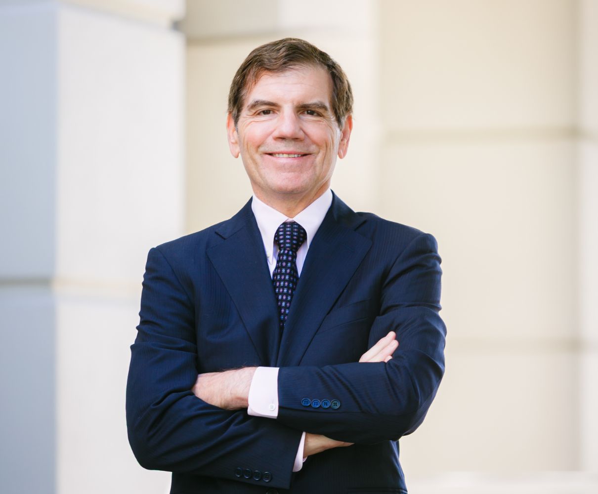 Dr. Robert Wald