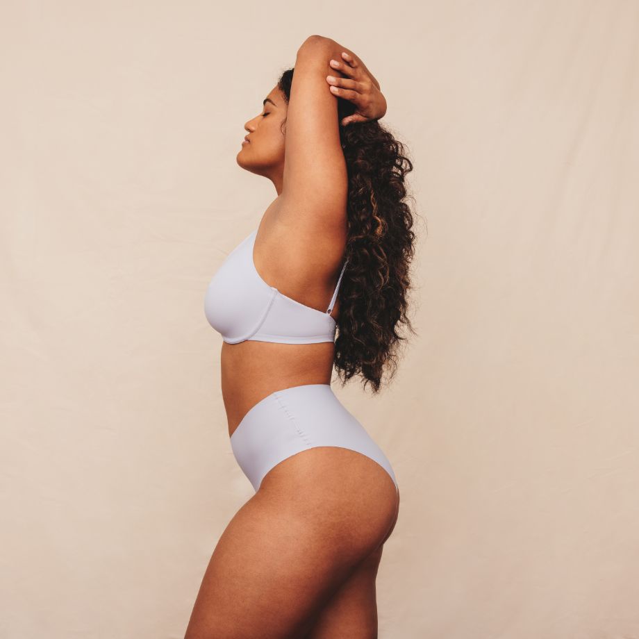 full figured woman